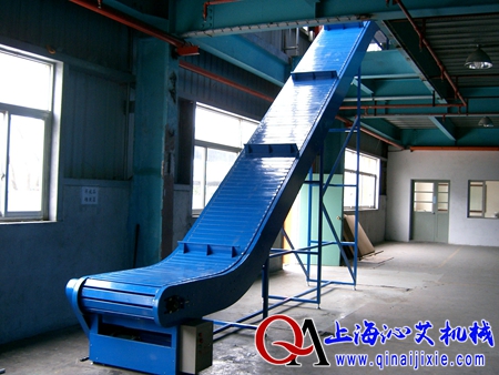 鏈板爬坡線